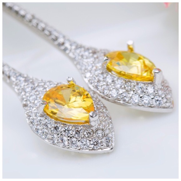 Swarovski Crystals The Koemi Long Earrings - Picture 5 of 6